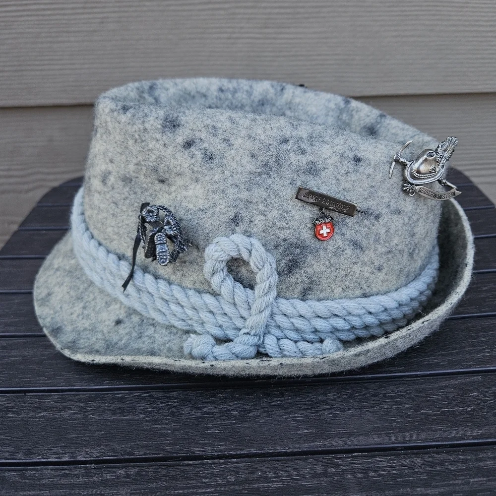 VTG German Bayerischer Berghut Walk Loden Hat Gray 5 Pins Oktoberfest Lederhosen